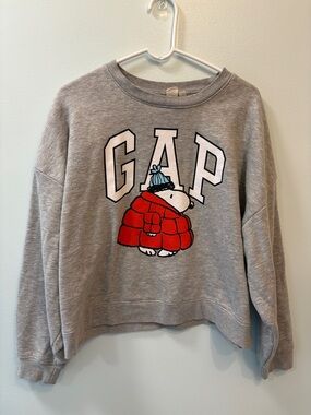 GAP Grey Crewneck Sweatshirt with Red Snoopy Puffer Graphic